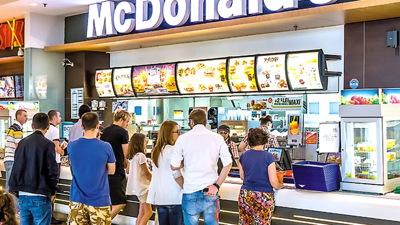 McDonald's, lovită de o defecţiune de sistem: restaurante închise în toată lumea