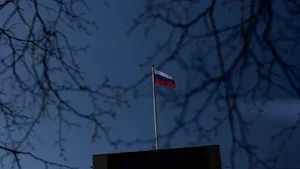 Operațiune pro-Kremlin în toată Europa. Firele duc până la șeful spionajului extern rus