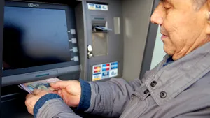 Niţă: Nu exclud îngheţarea pensiilor şi salariilor în 2010