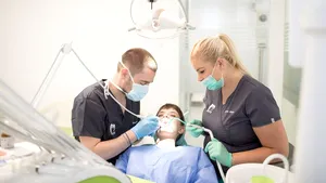 Cât costă un aparat dentar? (P)