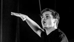 Dj-ul Martin Garrix va compune imnul oficial Euro 2020. Artistul, la Bucureşti