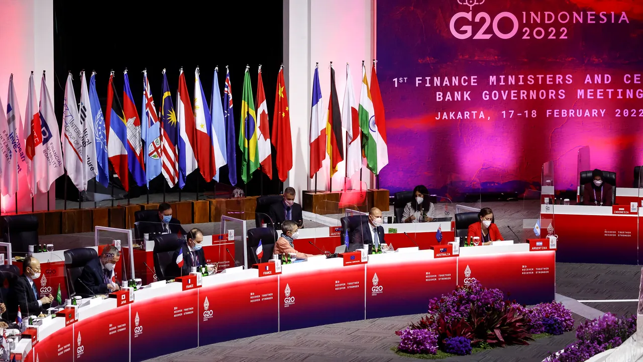 Forumul de Pace Paris | Mai mulţi lideri cer negocieri Rusia-Ucraina. Macron aşteaptă o soluţie la G20
