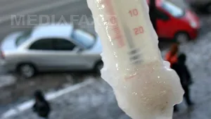 EUROPA DE EST ÎNGHEAŢĂ: Aproape 50 de morţi din cauza gerului