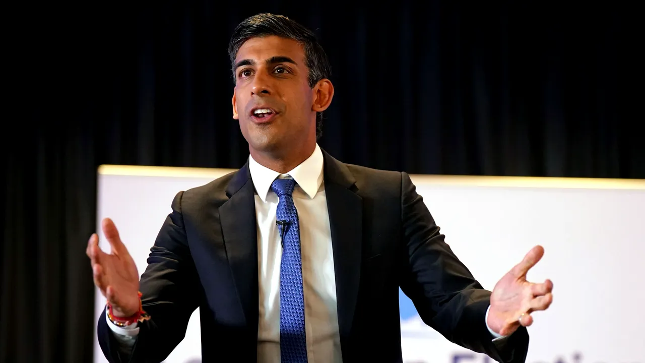 Rishi Sunak va fi noul premier britanic. Înainte de a prelua funcţia, se va întâlni cu Regele Charles