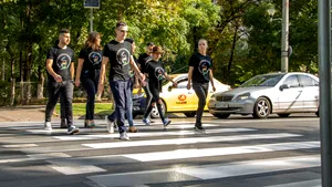 Treceri de pietoni 3D, amenajate în Bucureşti, pentru a marca „Ziua europeană fără accidente rutiere mortale” | FOTO