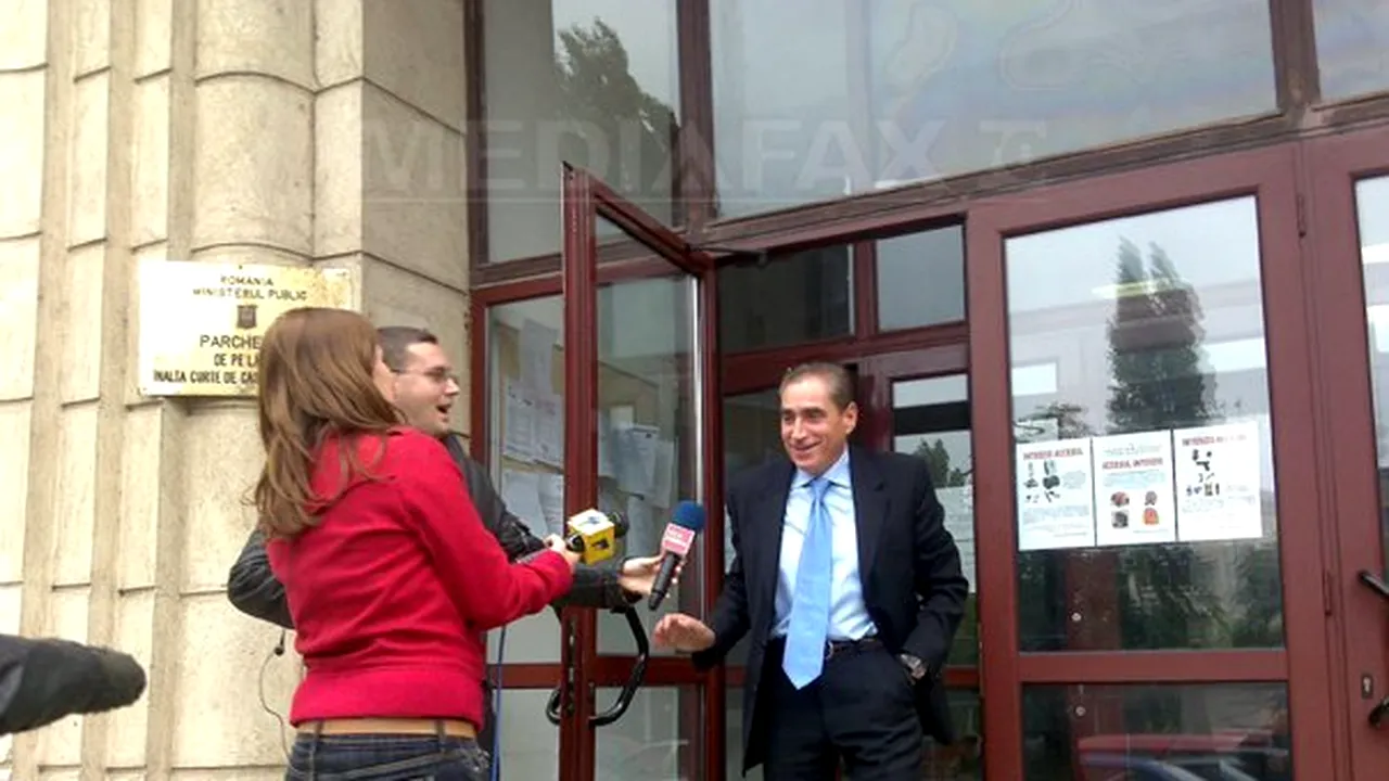 Petre Roman, martor în dosarul Sterling, susţine că proiectul iniţiat de el respecta normele legale