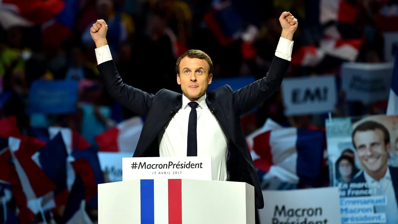 Emmanuel Macron, dat câştigător al preşedinţiei Franţei. Rezultatele primului sondaj realizat după turul I al alegerilor