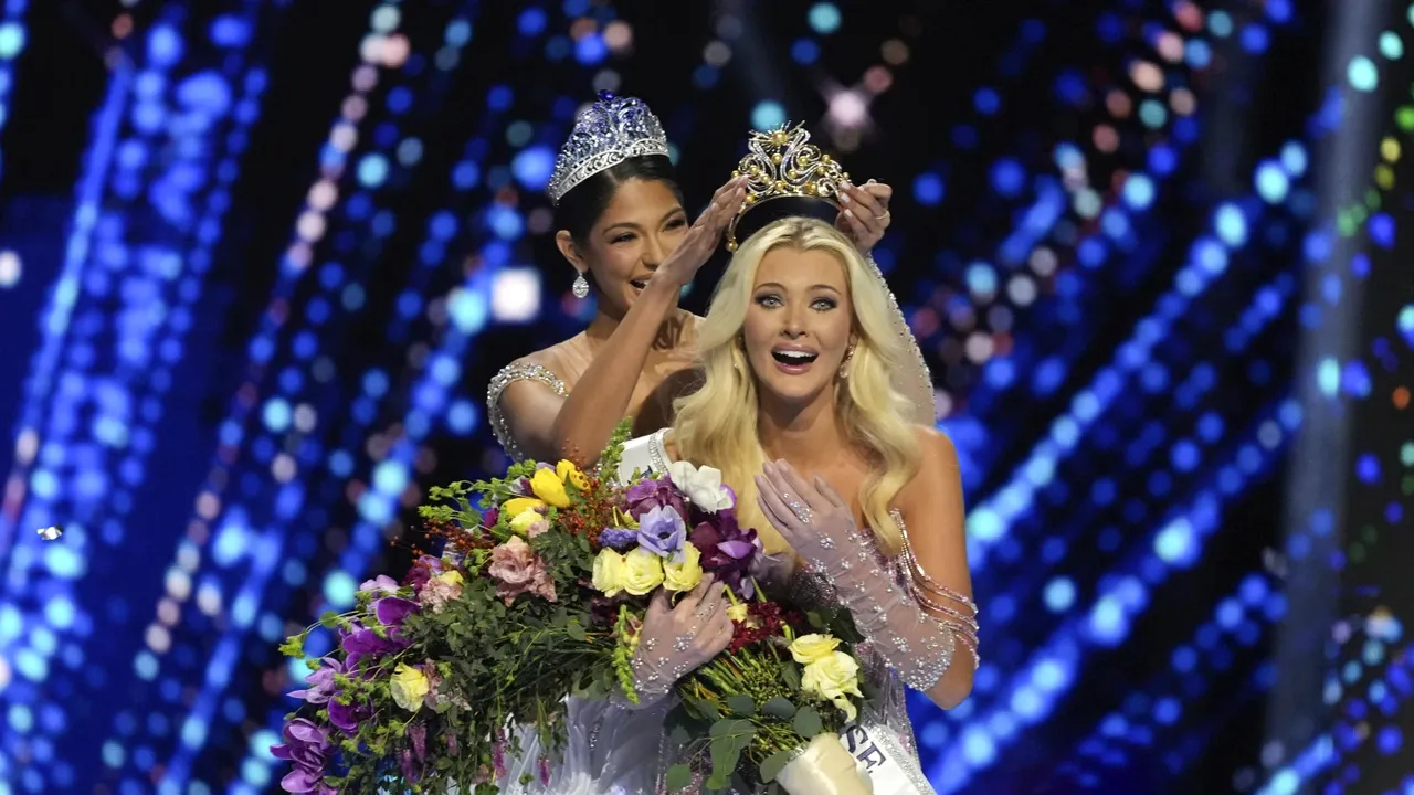 Daneza Victoria Kjær Theilvig este încoronată a 73-a Miss Univers