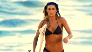 Bikinii împlinesc 65 de ani. Vezi aici apariţii de neuitat ale vedetelor de cinema - GALERIE FOTO