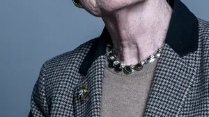 Interviu cu Pauline Neville Jones, membră a Camerei Lorzilor din Parlamentul Marii Britanii şi al Irlandei de Nord:  Ce se întâmplă la nivel politic în Marea Britanie nu va afecta ajutorul pe care îl oferim Ucrainei

