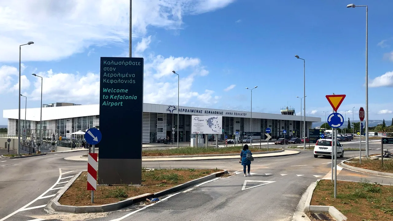 Avertizare pentru românii din Grecia şi pentru cei care îşi planifică o călătorie: Toate cursele vor fi anulate, din cauza unei greve generale în transportul public
