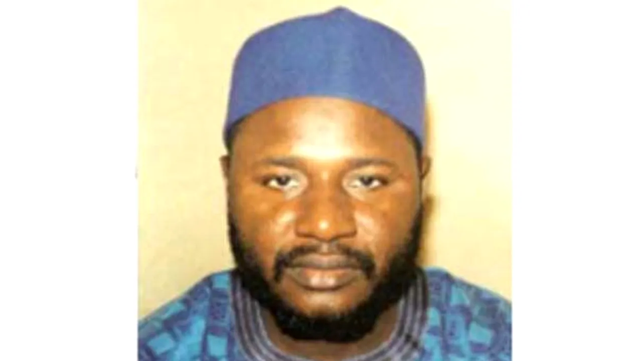 Petiţie împotriva unui senator nigerian, căsătorit cu o minoră în vârstă de 13 ani