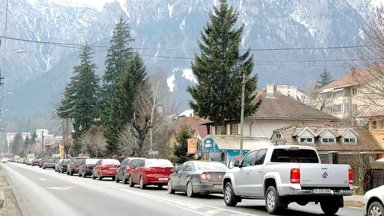 Trafic duminică seara: Coloană pe DN1 între Sinaia și Comarnic