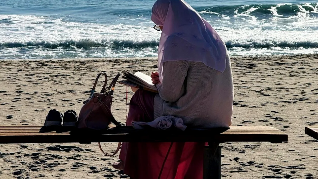 Schimbări radicale în Andaluzia: fără burka în instituțiile publice și fără ideologie de gen în școli
