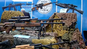 „Condițiile sunt oribile”. Grevă generală la Fabrica de Arme Cugir
