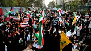 Studenții iranieni protestează față de regimul de la Teheran, în timp ce SUA și-a intensificat prezența militară în Orientul Mijlociu