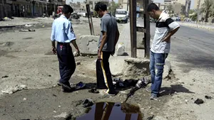 Numeroase victime, după trei atacuri cu bombă comise la Bagdad (Galerie Foto)