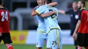 STEAUA a învins VARDAR, scor general 5-1, şi s-a calificat în turul trei preliminar al Ligii Campionilor