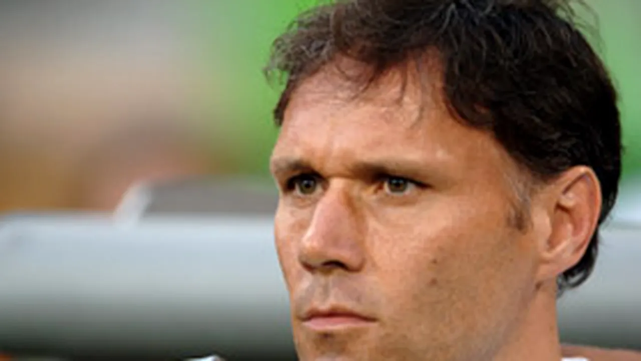 Van Basten: Şi Olanda, şi România au şanse egale de calificare