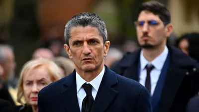 SPORT Răzvan Lucescu, despre ultima discuție cu Mircea Lucescu: Era obosit. Mi-a spus că va merge acasă