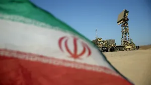 Iranul efectuează exerciţii militare în apropierea frontierei cu Azerbaidjanul