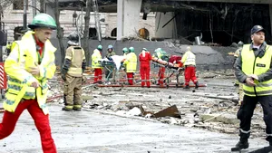 Suspectul în cazul atacurilor de la Oslo a cumpărat în mai şase tone de îngrăşământ, care ar fi putut fi folosit pentru explozibil artizanal