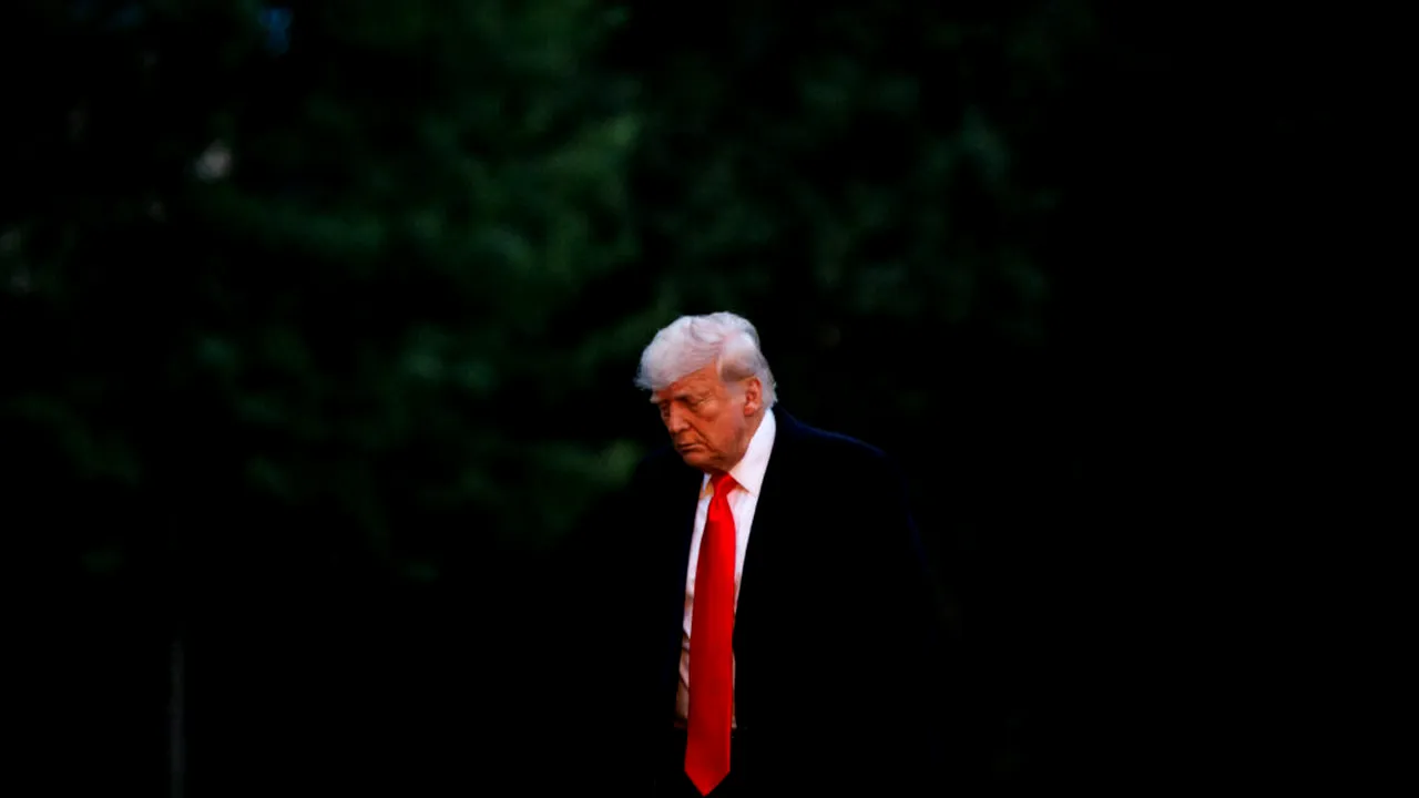 Lista companiilor care își vor scumpi produsele din cauza taxelor vamale impuse de Trump