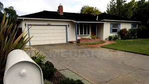 Casa părintească a lui Steve Jobs ar putea fi declarată de importanţă istorică