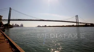 TOPUL celor mai spectaculoase poduri care unesc două ţări sau state americane - GALERIE FOTO