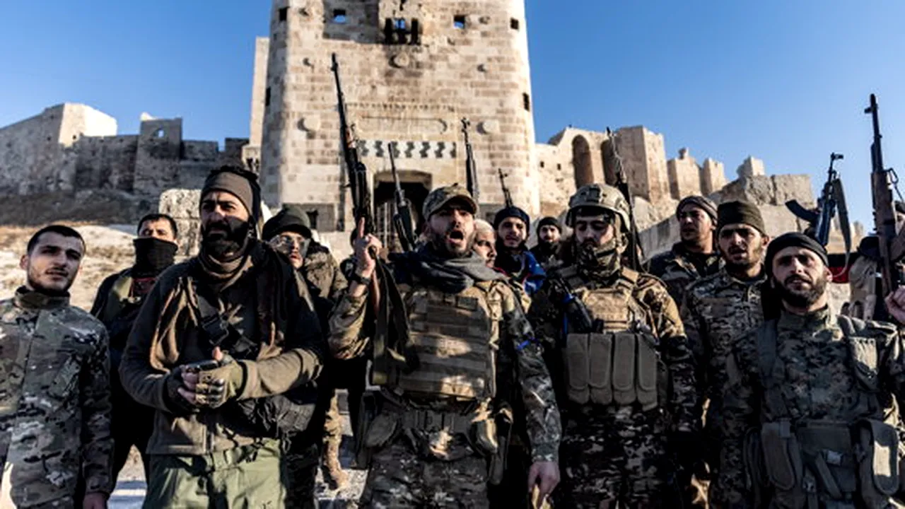 Liderul HTS spune că grupările rebele care l-au înlăturat pe Assad vor fi „desfiinţate”