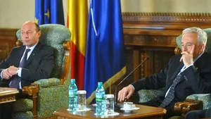 Isărescu, Tănăsescu sau Călin Georgescu, nume vehiculate pentru funcţia de premier. Unii lideri PDL contestă ideea