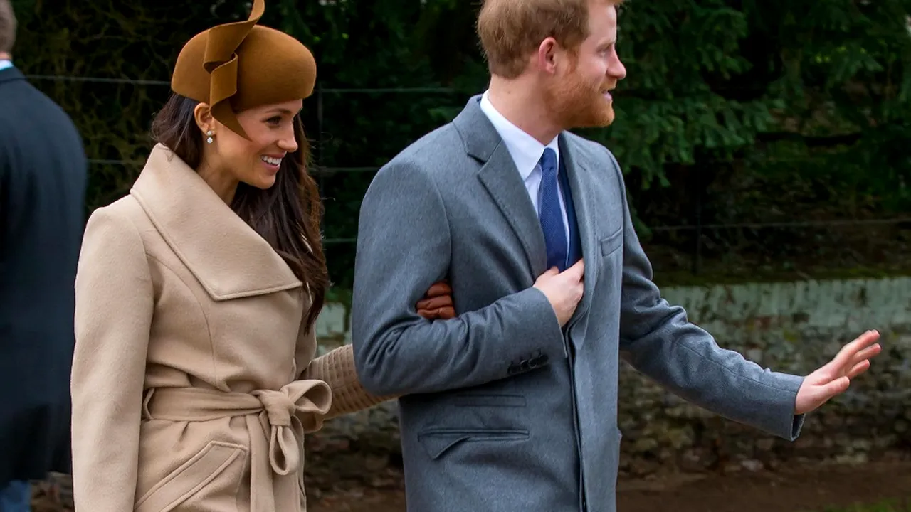 Accesoriul pe care Kate Middleton şi Meghan Markle sunt obligate să-l poarte cu fiecare apariţie