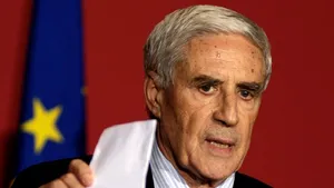 Bersani şi Berlusconi vor sprijini candidatura lui Franco Marini pentru funcţia de preşedinte al Italiei