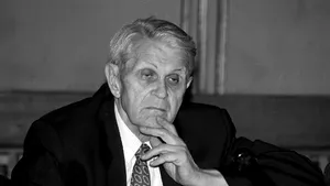 ISTORIA FĂRĂ PERDEA Marius Oprea | Urmărirea informativă a lui Corneliu Coposu a început din biroul lui Dej. Operaţiunea ”Gemina”: cum a confiscat Securitatea semicentenarul Unirii