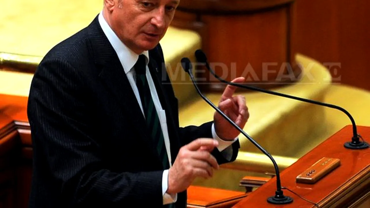 Frunda: Propunerea de suspendare a preşedintelui îi va aduce voturi ”pe plaja lui electorală”