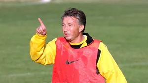 Lui Gigi Becali îi pare bine de eşecul lui Dan Petrescu de la Dinamo Moscova. 