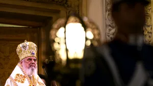 Patriarhul Daniel, mesaj de Crăciun: Nașterea Domnului este sărbătoarea păcii și a bunei înțelegeri între oameni