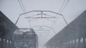 GERUL continuă să creeze probleme. CFR a anulat, vineri, 14 trenuri din cauza frigului