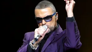 ASCULTĂ SMART RADIO | Un nou single al lui George Michael, 
