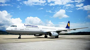 Lufthansa ar putea achiziţiona o mare parte din acţiunile Air Berlin