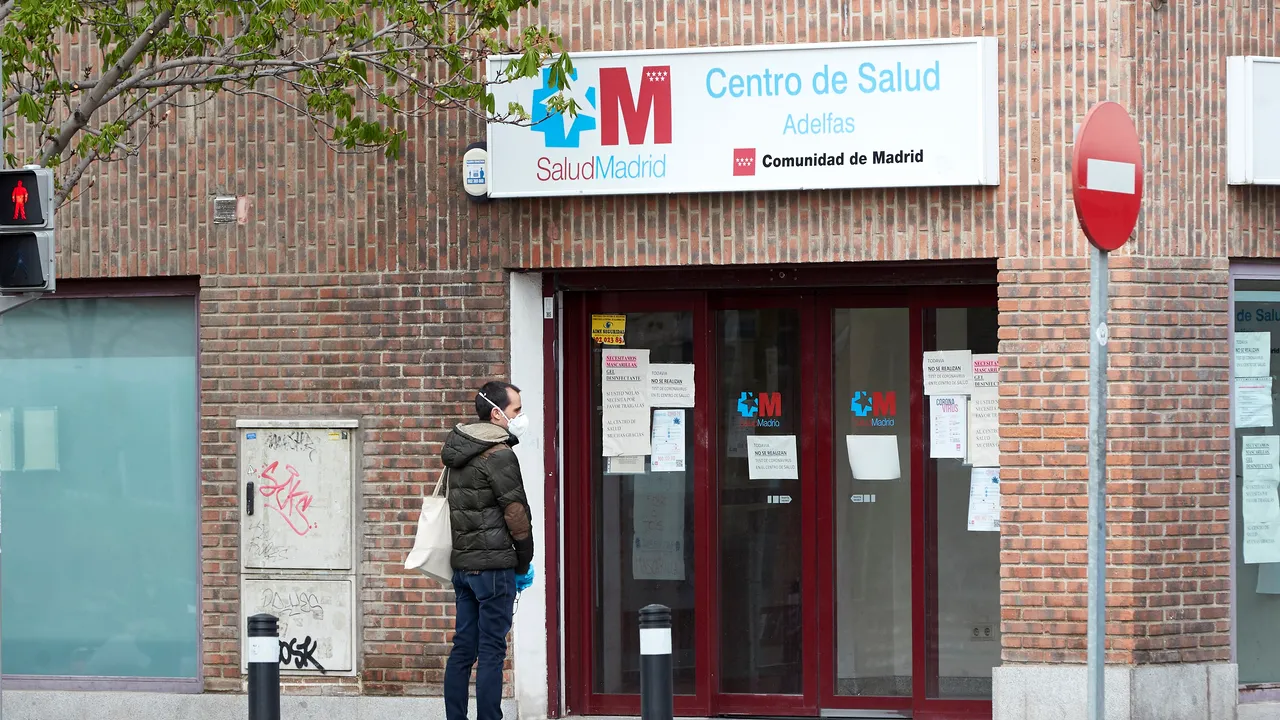 Mai multe cartiere ale Madridului vor fi închise ca urmare a creşterii numărului cazurilor de COVID-19

