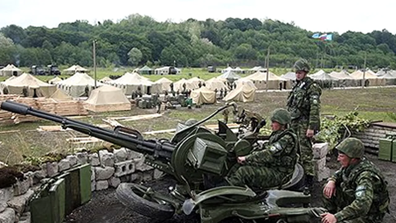 Georgia acuză Rusia că şi-a deschis o bază militară în Abhazia, Moscova neagă