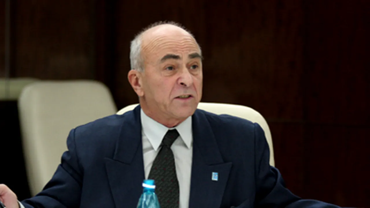 Sindicatele din educaţie ameninţă cu proteste