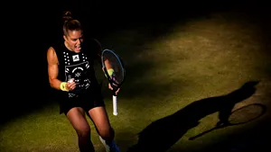 Maria Sakkari îşi asigură un loc în semifinala de la Berlin în faţa Dariei Kasatkina