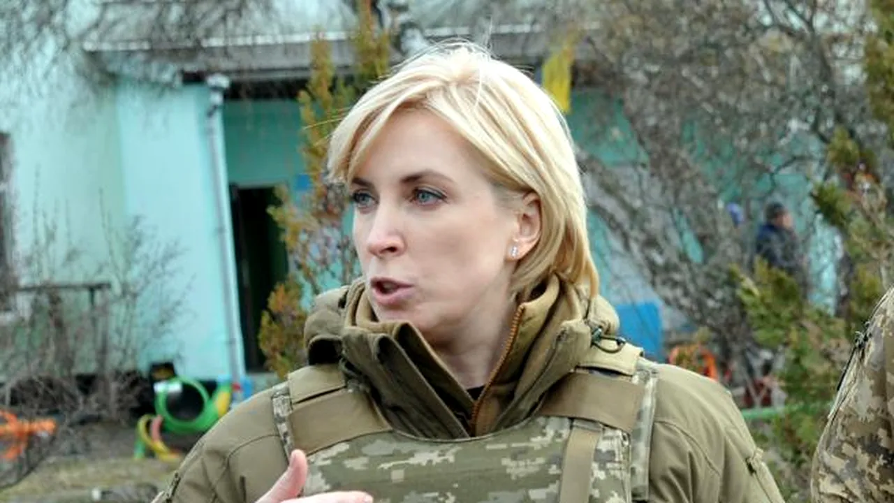 Cine este femeia care luptă cot la cot alături de Volodimir Zelenski contra ruşilor. Irina Veresciuk, viceprim-ministrul ucrainean devenit un simbol al curajului 