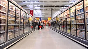 Pipote de pui, retrase de pe piaţă după ce au fost depistate cu Salmonella. Consumatorii sunt sfătuiţi să returneze produsul