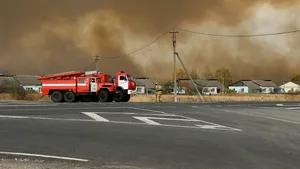 Incendiu de amploare şi explozii la un depozit de armament din Rusia