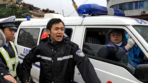 Trei morţi şi 60 de răniţi, într-un accident feroviar în China