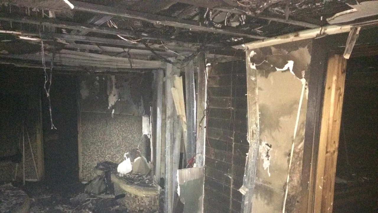 FOTO: Peste 100 de persoane evacuate dintr-un hotel din Păltiniş, după ce zona spa a fost cuprinsă de flăcări