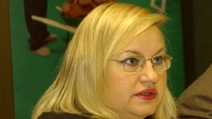 Firmele de leasing cer preşedintelui să nu promulge un proiect care prevede rate fixe la contracte